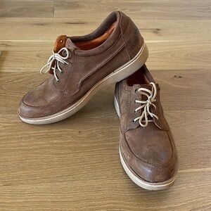Brown vibram tan leather work boots/shoes